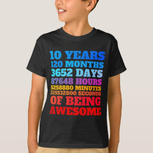 10 år 120 månaders födelsedag i Fantastisk T Shirt
