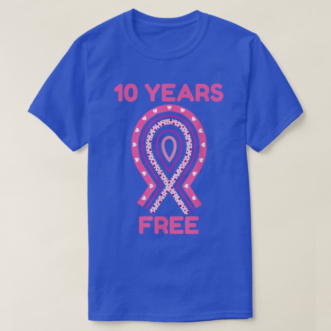 10 år efter bröstcancer överlevande Rosa Hearts Ri T Shirt (Design framsida)
