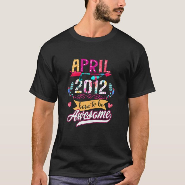 10 år gammal april 2012 10 född i Fantastisk T Shirt (Framsida)