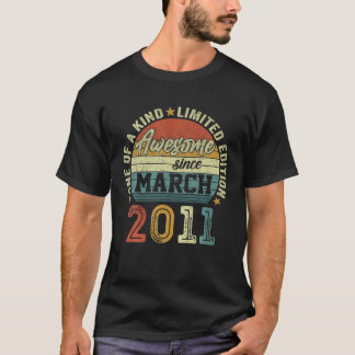 10 år gammal födelsedag Fantastisk sedan mars 2011 T Shirt