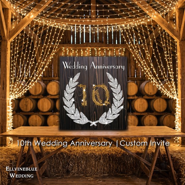 10-års bröllopsdag | Rustik trä & Guld Inbjudningar (10th Wedding Anniversary Invite | Rustic Wood & Diamond Laurel. Size: 5.25” x 5.25”)