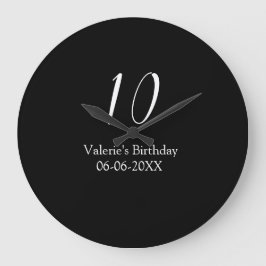 10-års födelsedag vit svart namn datum kalligrafi stor klocka