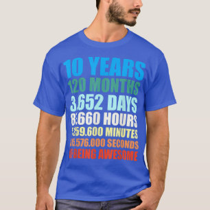 10 års gåva från födelsedagen 10 år som är Fantast T Shirt