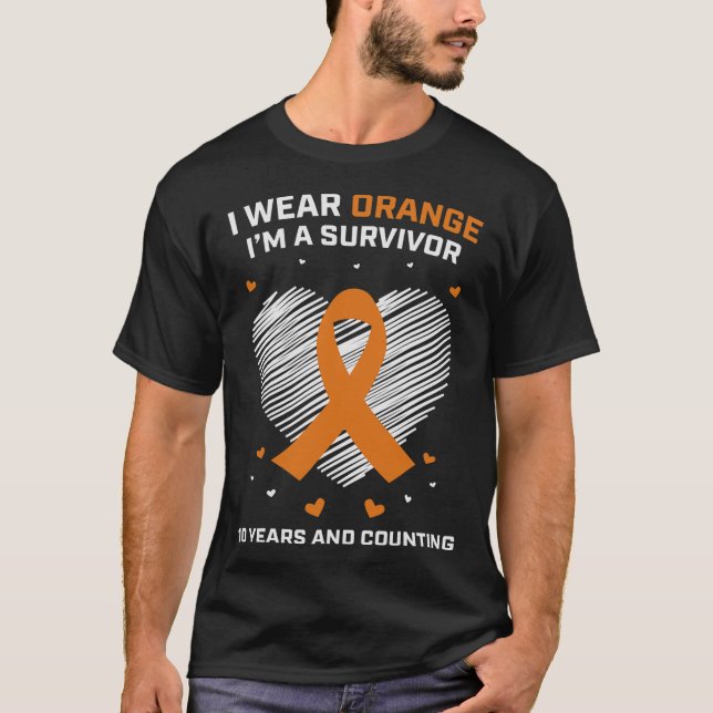 10 års Orange för cancerfri leukemi Survivor Gifts T Shirt (Framsida)