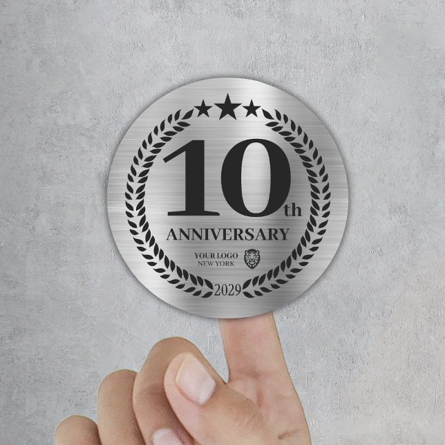 10-årsdagen för silver - Business Logotyp Sticker Runt Klistermärke (Silver 10th Anniversary Business Logo Sticker
)