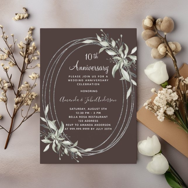 10:e bröllop-årsdagen för bruna bistre grey inbjudningar (Skapare uppladdad)