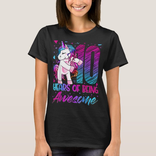 10:e födelsedag 10-årig flicka som missar Unicorn  T Shirt (Framsida)