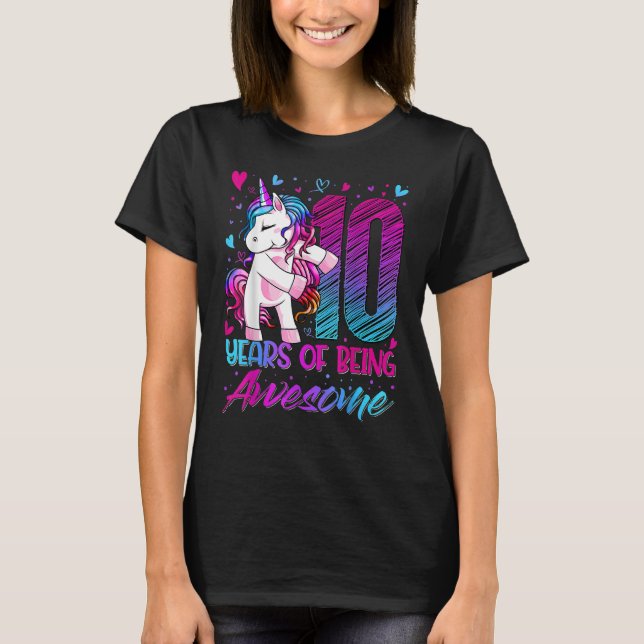 10:e födelsedag 10-årig flicka som missar Unicorn  T Shirt (Framsida)
