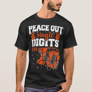 10:e födelsedag: Boys Basketball Peace out Sin T Shirt
