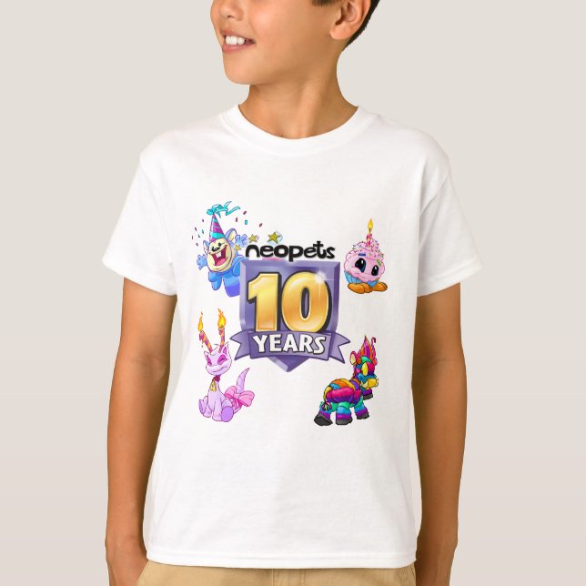 10:e Logotypen på födelsedagen Tee Shirt (Framsida)