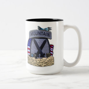 10th berguppdelning Fort Drum lappar koppen Två-Tonad Mugg