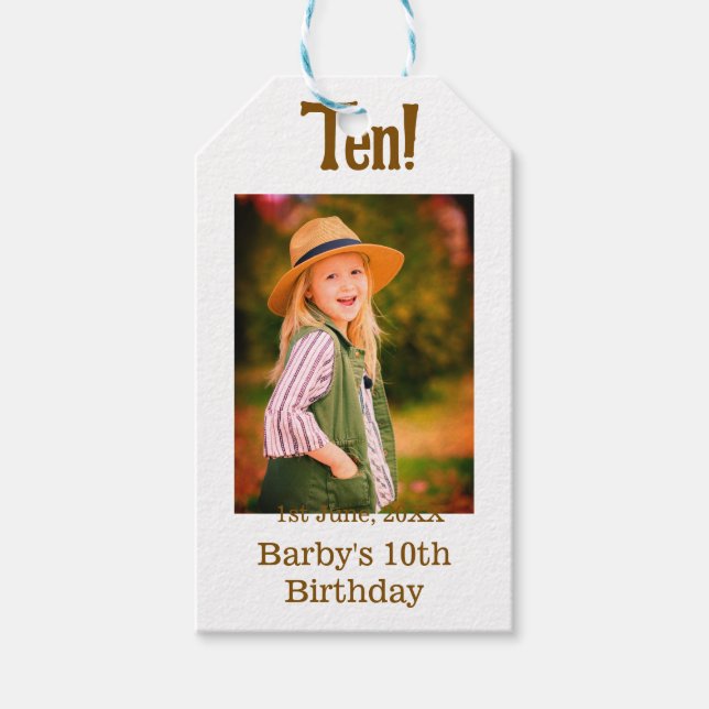 10th birthday photo name date simple brown beige b presentetikett (Framsidan)