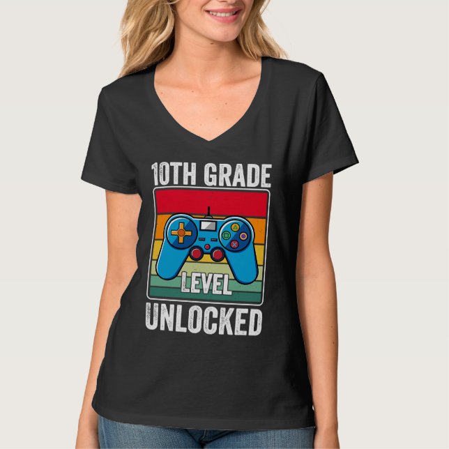 10th Grade Level Unlocked Video Game Back to Schoo T Shirt (Framsida)