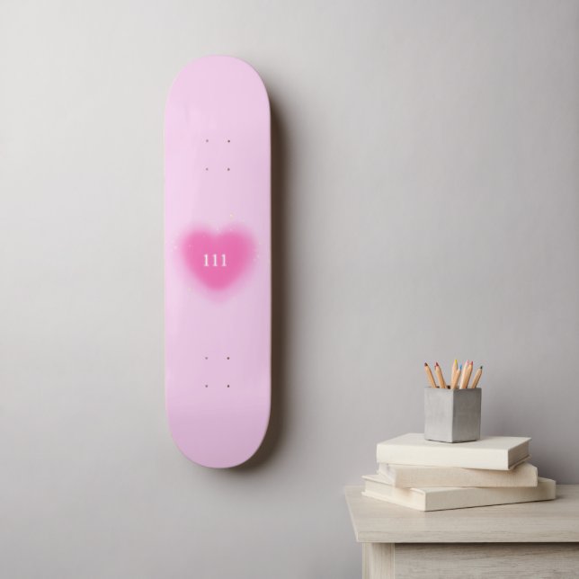 111 Söt Rosa Hjärtbedövningsgelnummer Mini Skateboard Bräda 18,5 Cm (Väggkonst)