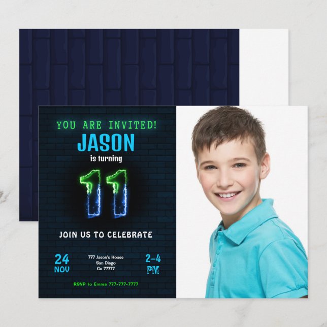 11-års pojke födelsedagsfoto inbjudan (Fram/baksida)