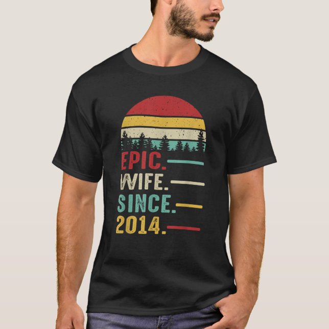 11-årsdag för kvinnor Hennes episka fru S T Shirt (Framsida)