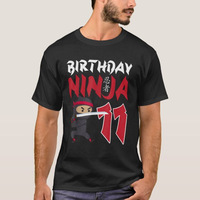 11:e födelsedag Ninja Lycklig 11-årig ynkron B-dag T Shirt (Framsida)
