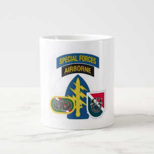 11:E GRUPPEN SPECIELLARE STYRKOR JUMBO MUGG
