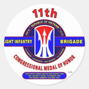 11:E LJUSINFANTRY BRIGADE VIETNAM RUNT KLISTERMÄRKE