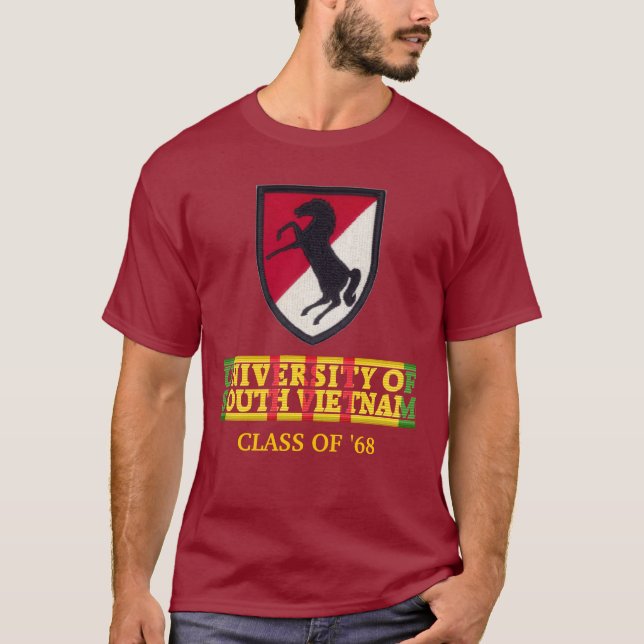 11th Acr-universiteten av den södra Vietnam Tee Shirt (Framsida)