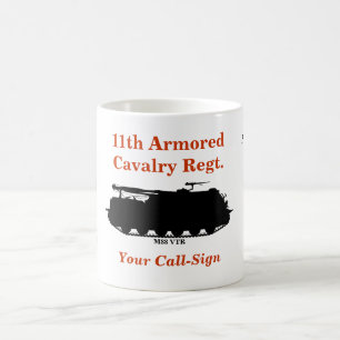 11th Armored beställnings- mugg för kavalleri M8