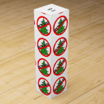 12-21 Humbug Day Vinlåda<br><div class="desc">* BAH HUMBUG! Den 21 december är Humbug Day ******** * 12-21 Humbug Day Presentask för Vinflaska by TodaysEvent at Zazzle #Gravityx9 * Lägg till bakgrundsbild färg efter eget val. * Lägg till text och ändra storlek på mönster också! ************** presentlåda vin i helgdag * anpassningsbar vin-lådor * anpassningsbar vin-lådor...</div>