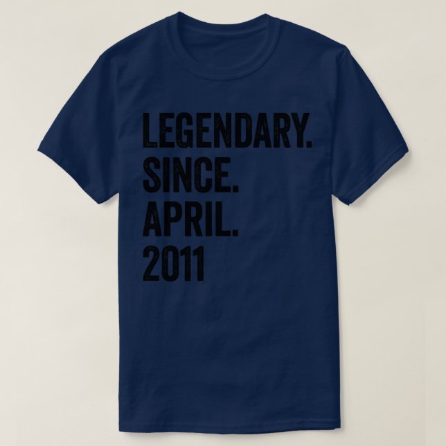 12 års legendary sedan april 2011 12:e födelsedag t shirt (Design framsida)