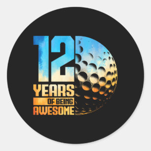 12-års Pojkar Golf Spelare Golf 12 År Gammal Runt Klistermärke