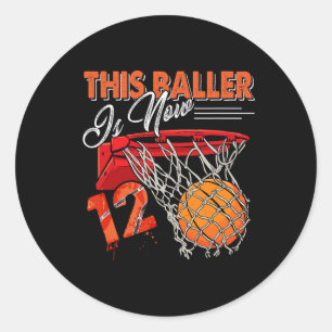 12:e Birthday Basketball Roligt 12 år Gamla barn G Runt Klistermärke
