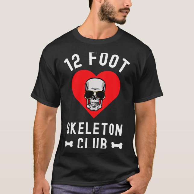 12 Foot Skeleton Club Giant Skelly Gles Valentine' T Shirt (Framsida)