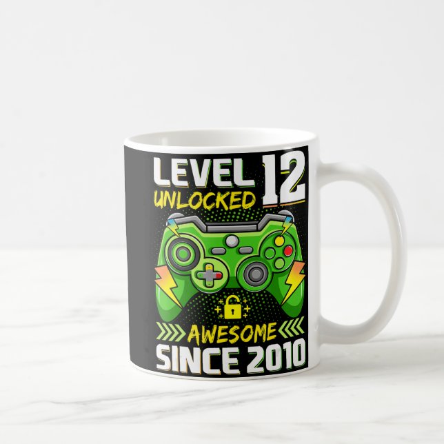 12th Birthday Gift Level 12 Unlocked Awesome 2010  Kaffemugg (Höger)