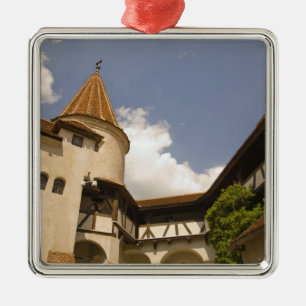 1300-tals slottet Bran (Draculas slott), Julgransprydnad Metall
