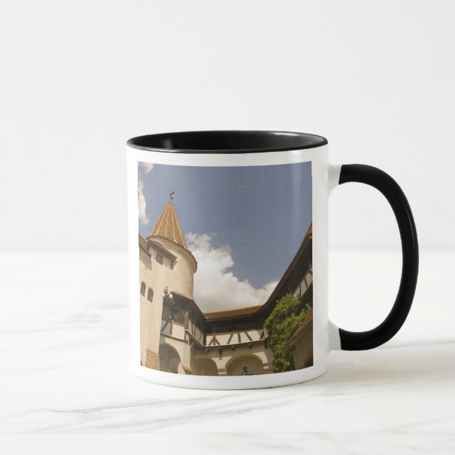 1300-tals slottet Bran (Draculas slott), Mugg (Höger)