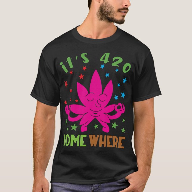 1304 Cannabis-Ogräs-Marijuana-TShirt-Design-274597 T Shirt (Framsida)