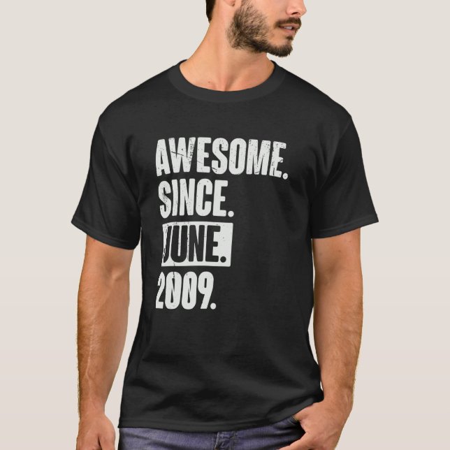 13 år gammal 13:e födelsedag Fantastisk sedan juni T Shirt (Framsida)