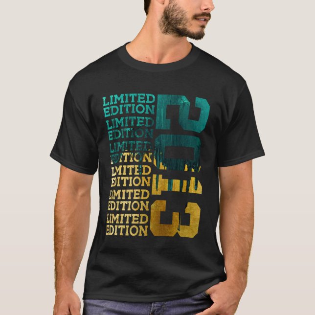 13 År Limited Edition 2013 13:e Födelsedagen T Shirt (Framsida)