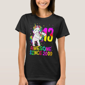13-åriga Unicorn-blommor 13:e födelsedagsflickan U T Shirt