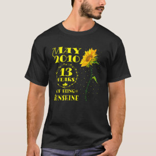 13:e födelsedag 13:e året gammal solrosflicka född t shirt