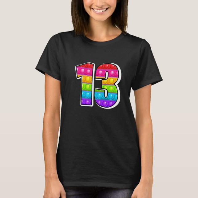 13 Kapacitetsnummer 13 Alphabet Funny Poppin K T Shirt (Framsida)