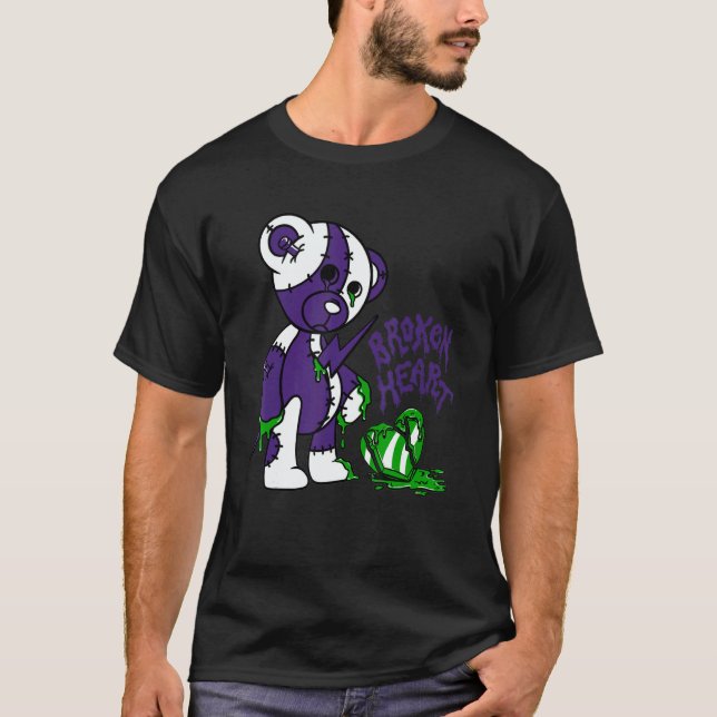 13 Retro Court Purple Match Number 23 Drip Broken  T Shirt (Framsida)