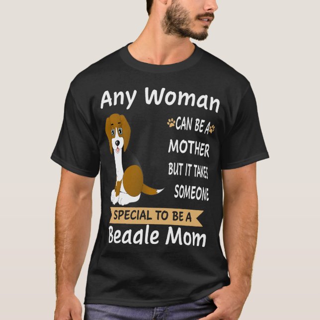 13 Speciellt för att vara en beagle Mamma T Shirt (Framsida)