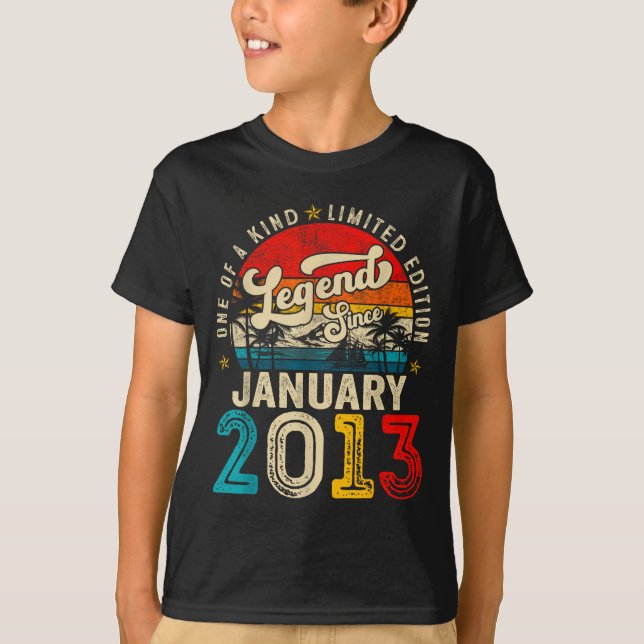 13 Year Old Legend Since January 2013 13th Birthda T Shirt (Framsida)