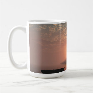 14oz mug with "Misty Island" image Kaffemugg