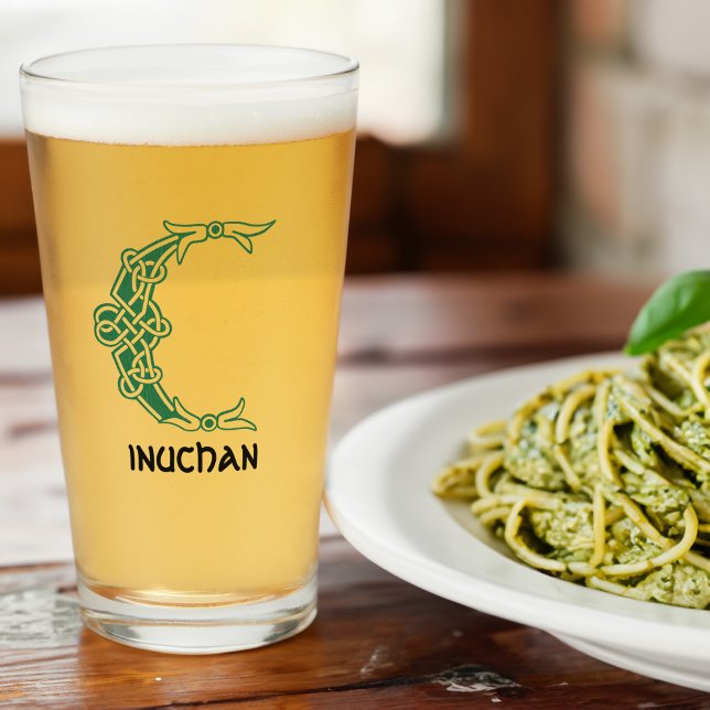 1600-talets keltiska, dekorativa kapital C Glaskopp (Skapare uppladdad)