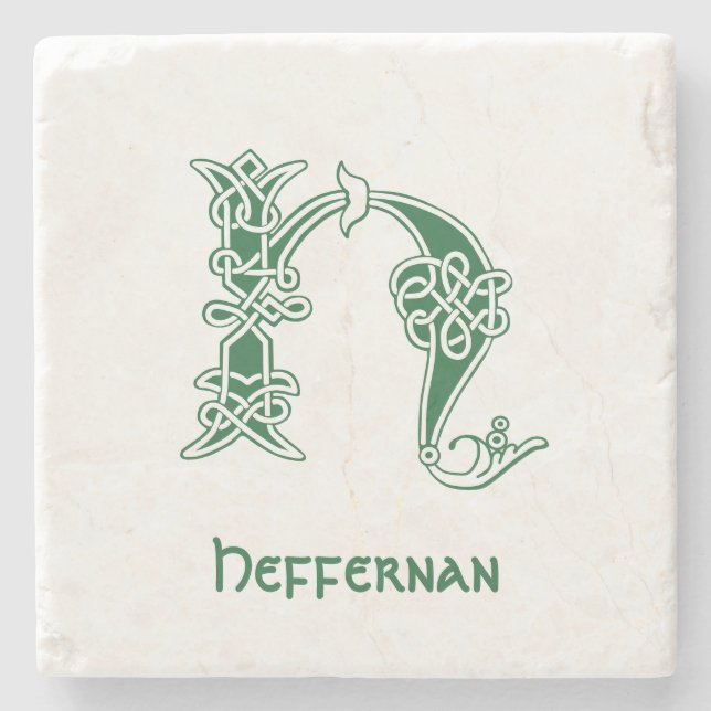 1600-talets keltiska, dekorativa kapital H Stenunderlägg (Framsidan)