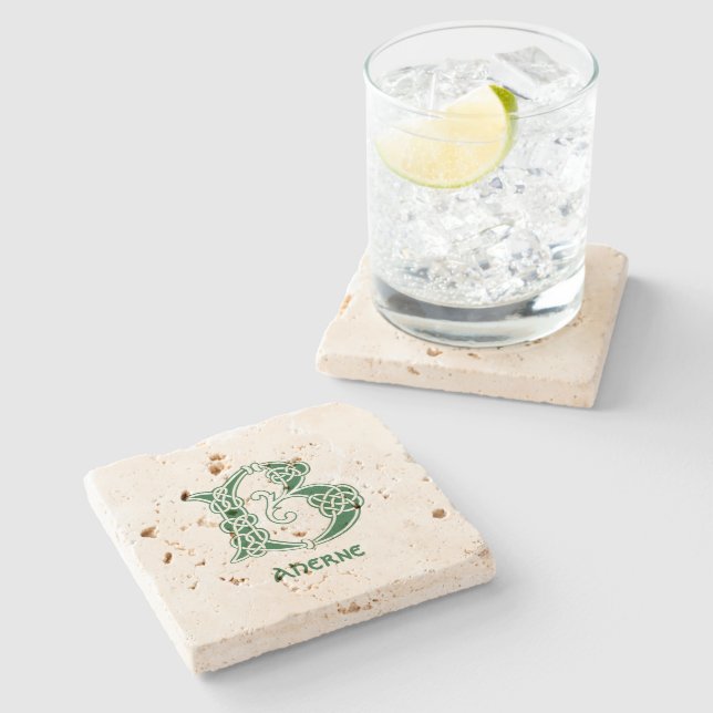 1600-talets keltiska, icke-dekorativa kapital B Stenunderlägg (Sidan)