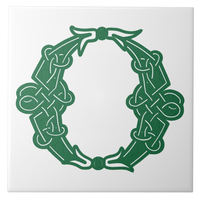 1600-talets keltiska Knot Decorative Capital O Kakelplatta (Framsidan)