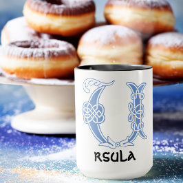 1600-talets keltiska Knot Decorative Capital U Mugg