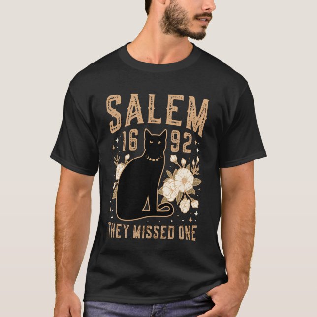 1692 De Missade En Tröja Salem Häxprocesserna Svar (Framsida)