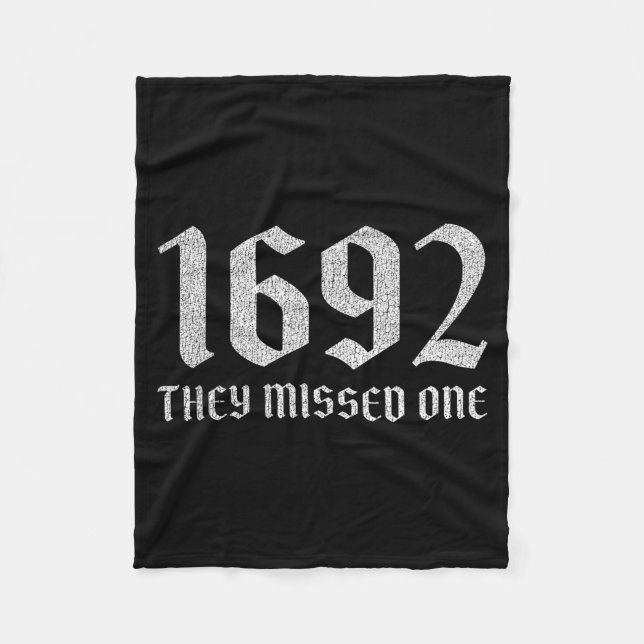 1692 missade en rolig halloween-häxa mörk humor fleecefilt (Framsidan)